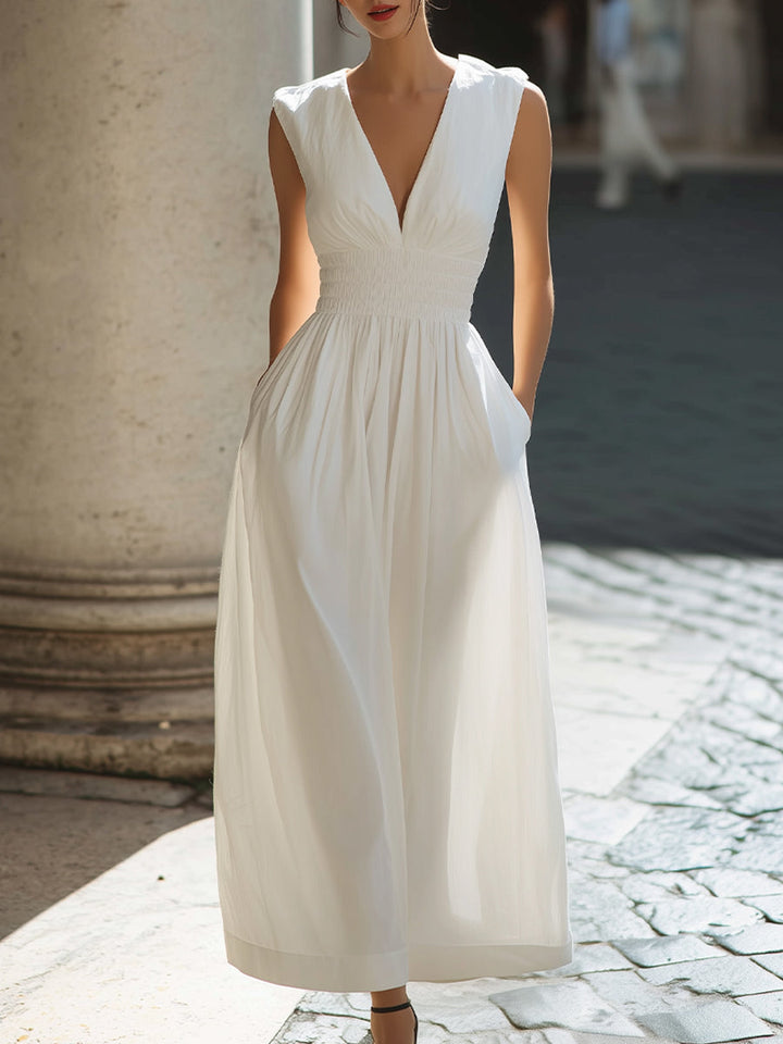 Elegant Sleeveless V-Neck Smocked Waist Maxi Dress With Pockets